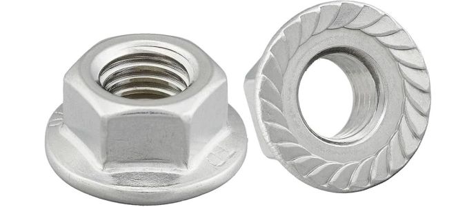 Écrous autobloquants vs écrous standards : lequel choisir ?